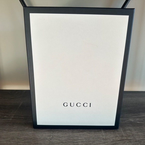 GUCCI RED LEATHER 'GG' MARMONT BACKPACK MINI - Picture 5 of 5